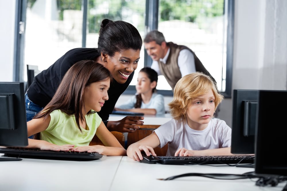 kids using computers